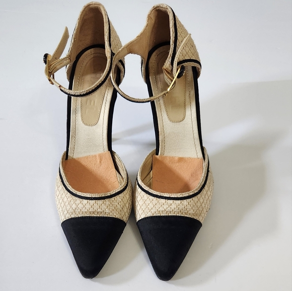 CHANEL Heels Classic Mary Jane Logo  CC‎ Ankle Strap - Picture 4 of 14